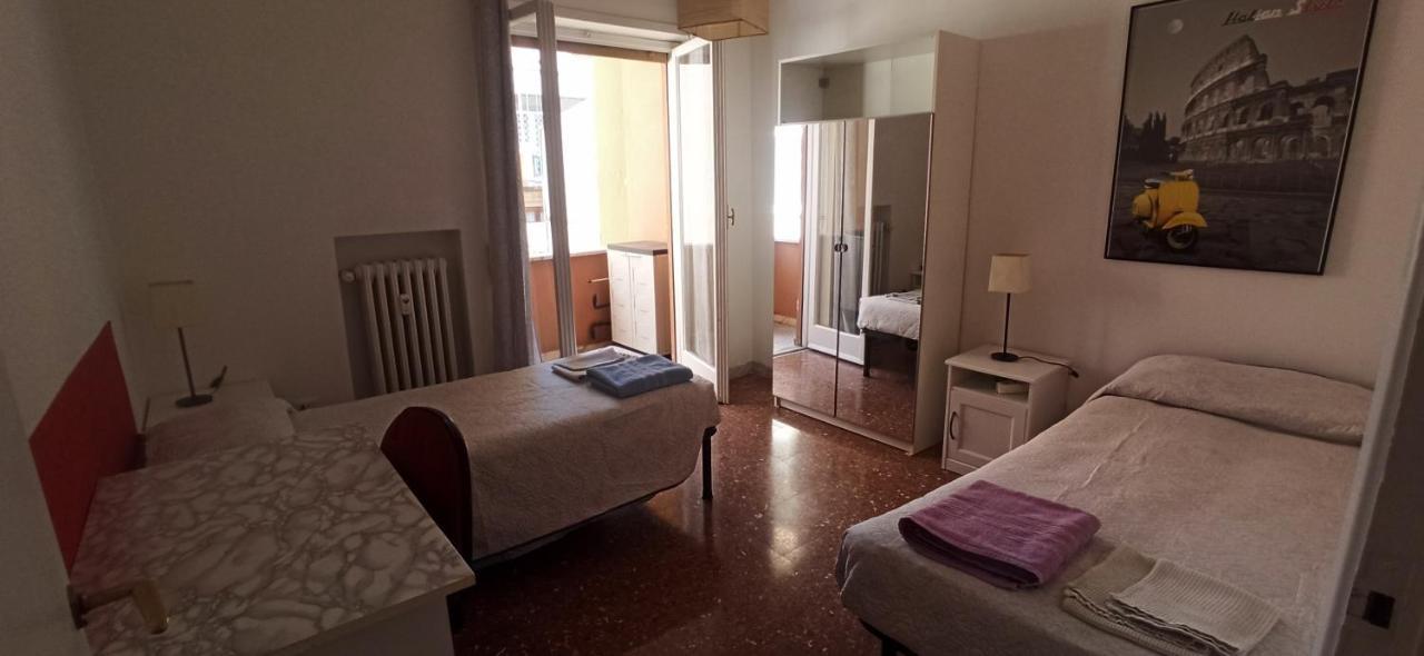 Apartamento La Casa Di Nonno Roma Exterior foto